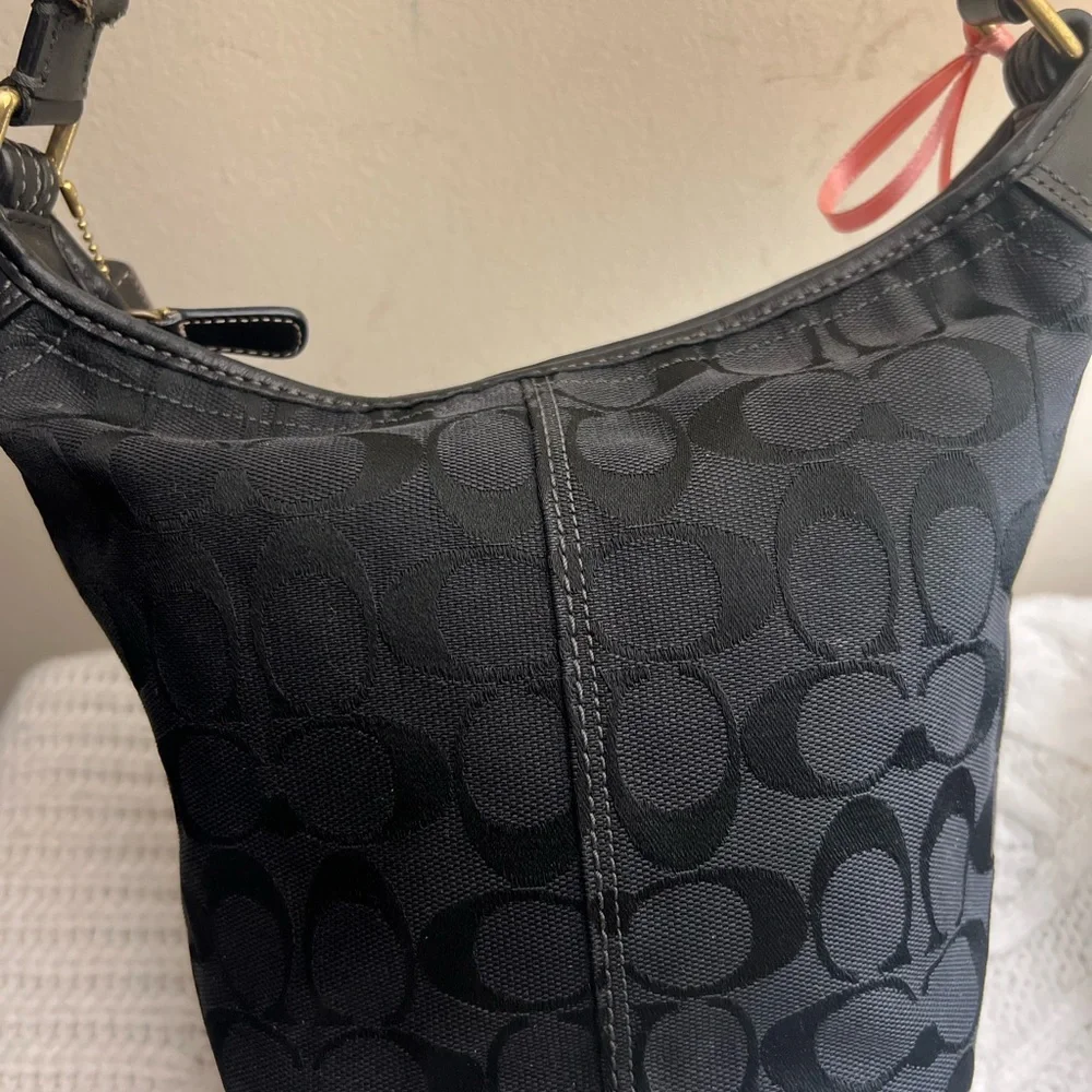 Coach Black Mini Shoulder Bucket Bag 🖤 - Picture 6 of 14